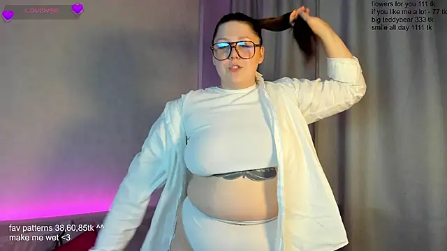 Ruth Oliver online show from March 2025 08:22:01 AM