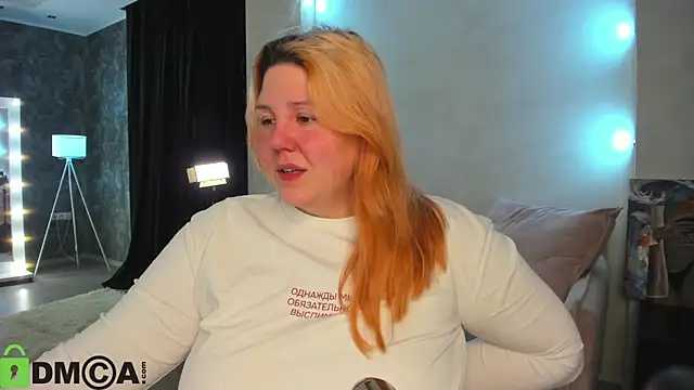 Ruth Oliver online show from October 2025 01:09:02 AM