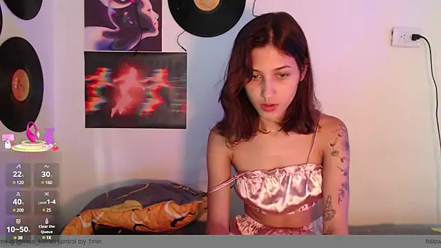 Snapshot of MissKorah chatting on March 2025 04:04:01 PM MissKorah online show from March 2025 04:04:01 PM