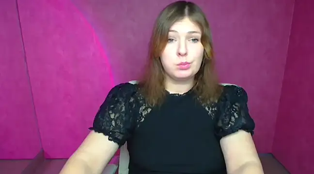 Snapshot of Lissmilf chatting on December 2024 04:10:01 PM Lissmilf online show from December 2024 04:10:01 PM