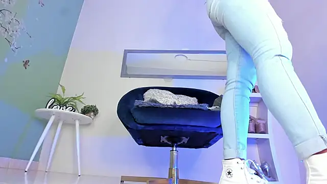 thais dreams online show from January 2025 12:45:02 PM