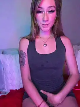 Snapshot of MaryDeniro chatting on February 2025 03:41:02 AM MaryDeniro online show from February 2025 03:41:02 AM