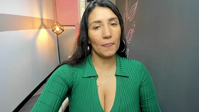 GiaFox  online show from February 2025 03:42:01 PM