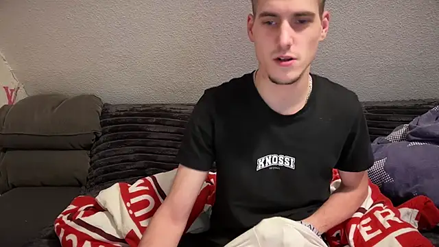 Cookieboy88 online show from December 2024 09:49:02 PM