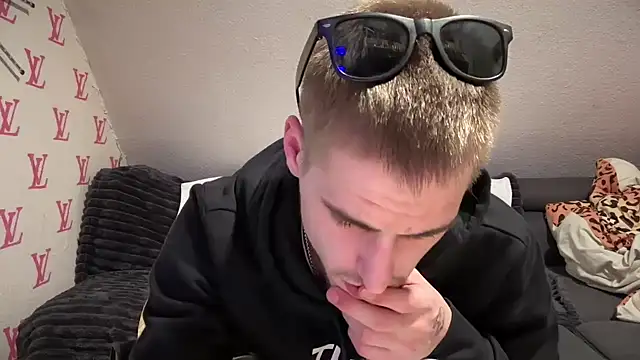 Cookieboy88 online show from January 2025 06:49:01 AM