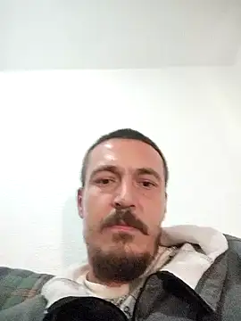 Snapshot of mayk18cm chatting on October 2025 06:32:02 AM mayk18cm online show from October 2025 06:32:02 AM