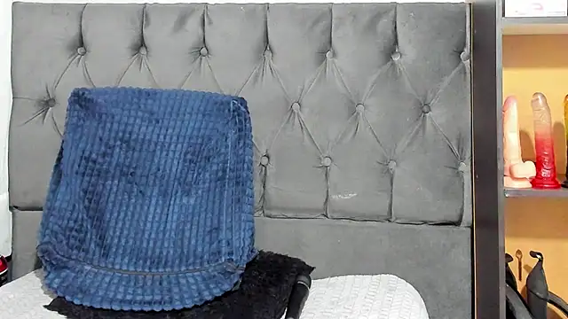 amberr34 online show from February 2025 11:17:02 AM