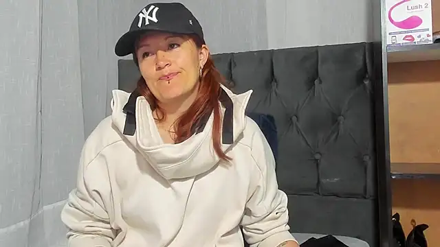 amberr34 online show from March 2025 02:57:02 AM