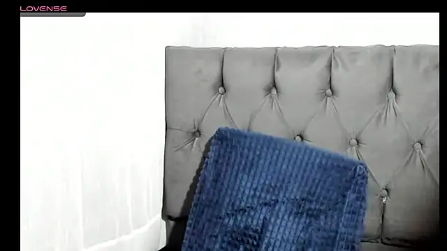 amberr34 online show from March 2025 04:54:01 PM