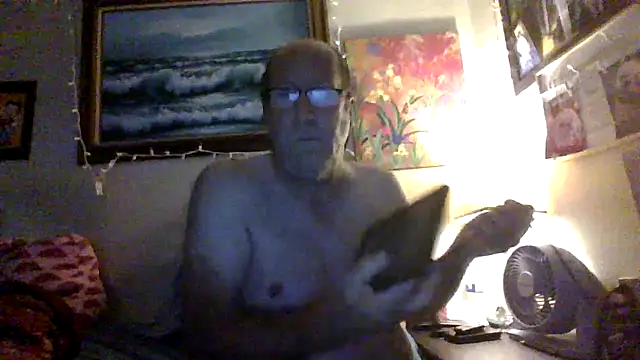 hornyrich69 online show from December 2024 03:02:02 PM