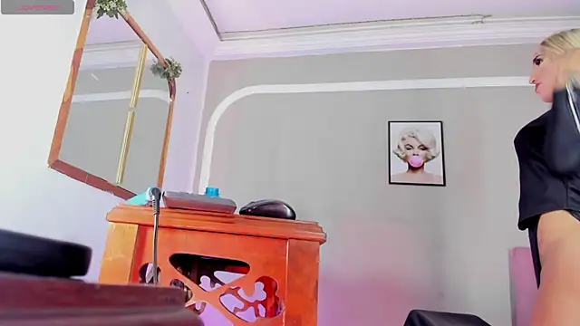 Jimena Grey online show from October 2025 01:07:02 PM