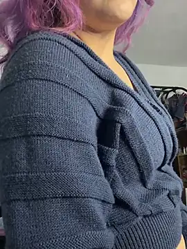 Snapshot of PurpleHaze17 chatting on December 2024 04:05:02 PM PurpleHaze17 online show from December 2024 04:05:02 PM