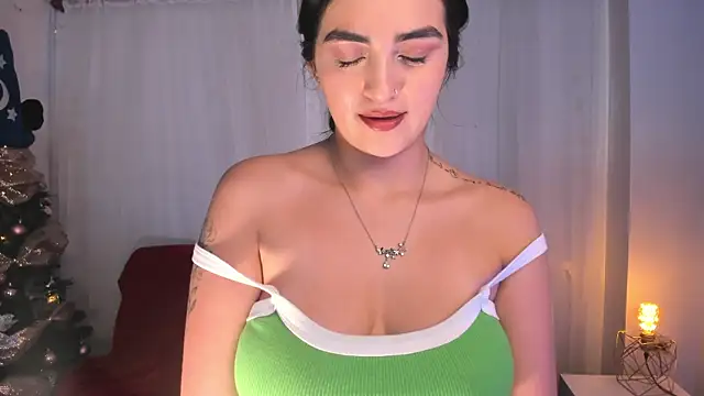 miel gomez online show from December 2024 11:31:02 PM
