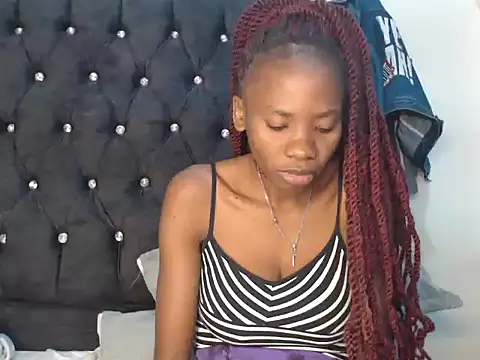 Sexyprecious01 online show from September 2025 03:00:02 PM