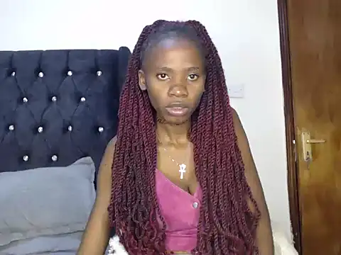 Sexyprecious01 online show from September 2025 01:13:01 PM