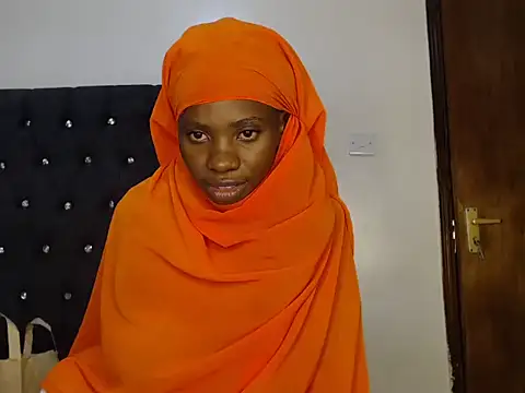 Sexyprecious01 online show from October 2025 07:45:02 PM