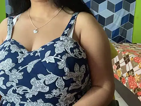 Aishwarya 101  online show from January 2025 03:43:01 PM