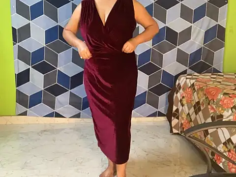 Aishwarya 101  online show from February 2025 02:18:01 AM