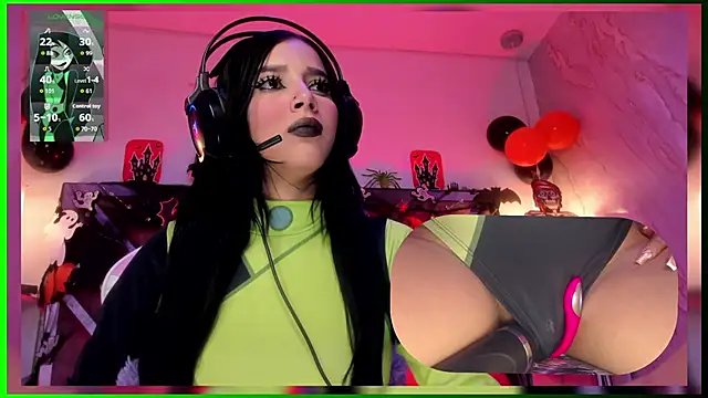 SweetieCloe  online show from October 2025 09:41:01 PM