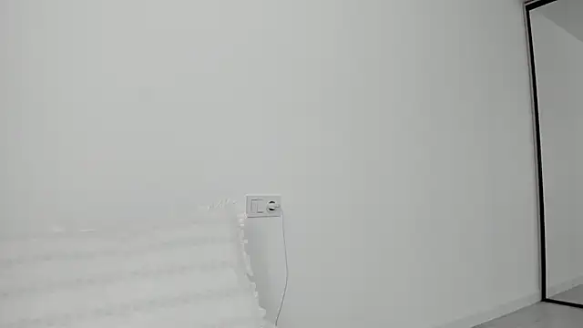 Snapshot of Sweet-bb chatting on November 2025 09:15:01 PM Sweet-bb online show from November 2025 09:15:01 PM