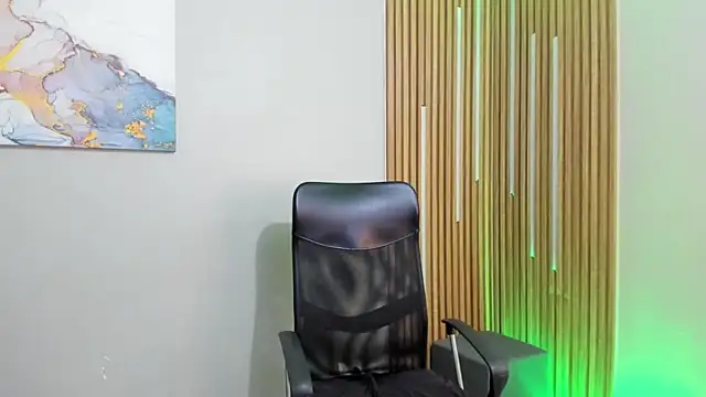 Polo and Paul online show from February 2025 11:34:02 PM