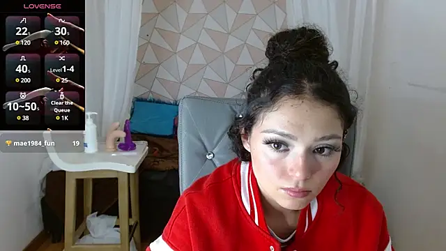 mapelove online show from January 2025 08:33:01 PM