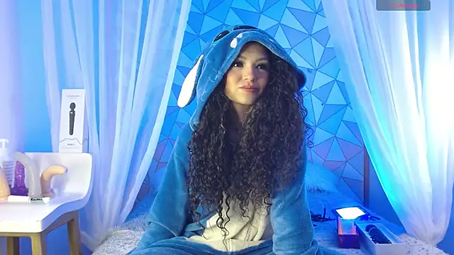 mapelove online show from January 2025 02:00:01 PM