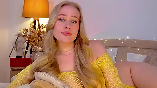 JuliaJaee online show from January 2025 01:23:02 AM