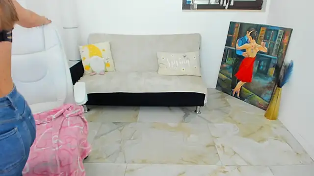 Snapshot of Darya_Baby chatting on November 2025 07:36:02 PM Darya Baby online show from November 2025 07:36:02 PM