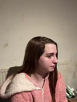 Snapshot of EvieRoseex chatting on December 2024 10:32:02 PM EvieRoseex online show from December 2024 10:32:02 PM