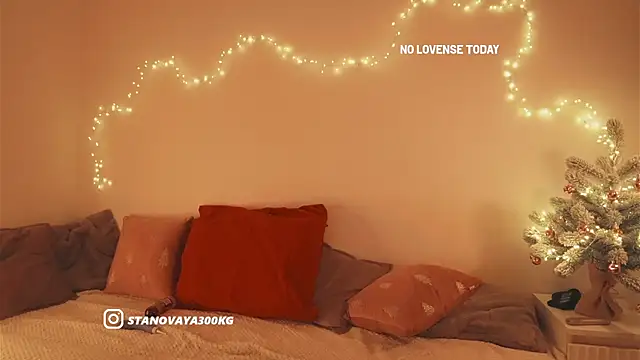 kris69kiss online show from December 2024 03:47:02 PM