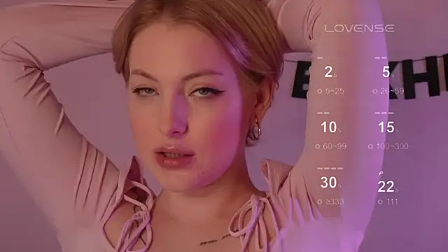 kris69kiss online show from February 2025 05:40:01 PM