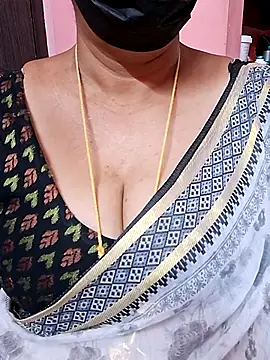 Snapshot of ananya956 chatting on October 2025 05:06:02 AM ananya956 online show from October 2025 05:06:02 AM