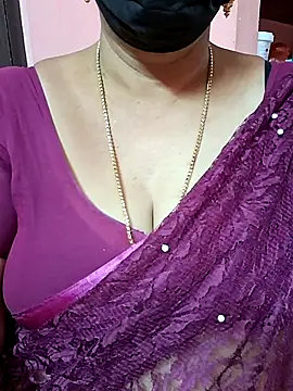 Snapshot of ananya956 chatting on October 2025 07:39:01 AM ananya956 online show from October 2025 07:39:01 AM