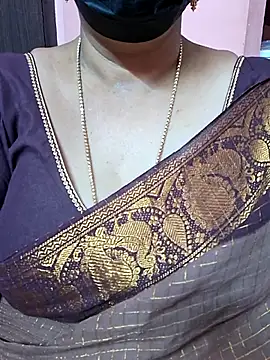 Snapshot of ananya956 chatting on October 2025 01:20:02 PM ananya956 online show from October 2025 01:20:02 PM