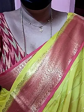 Snapshot of ananya956 chatting on November 2025 12:37:02 PM ananya956 online show from November 2025 12:37:02 PM