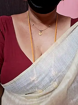 Snapshot of ananya956 chatting on November 2025 11:44:02 AM ananya956 online show from November 2025 11:44:02 AM