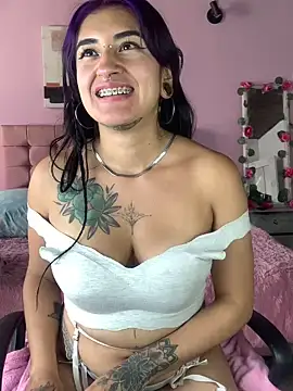 Lilith Pink online show from December 2024 05:48:01 PM