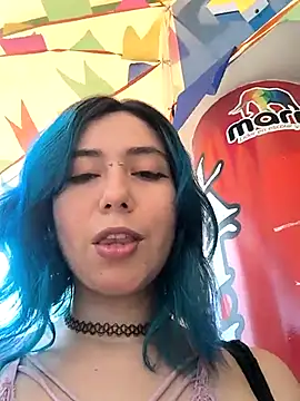 Snapshot of GerallFoxxx chatting on February 2025 03:43:02 PM GerallFoxxx online show from February 2025 03:43:02 PM