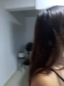 HaileyBaldwin online show from December 2024 11:33:02 AM