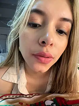 Snapshot of carolina__star chatting on December 2024 02:34:02 AM carolina star online show from December 2024 02:34:02 AM