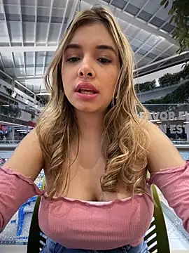 Snapshot of carolina__star chatting on December 2024 11:51:02 PM carolina star online show from December 2024 11:51:02 PM
