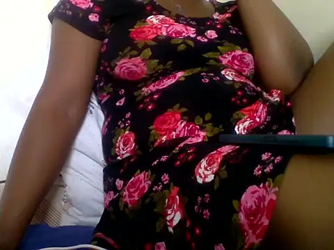 Snapshot of Hot-zeenah chatting on November 2025 08:16:02 AM Hot-zeenah online show from November 2025 08:16:02 AM