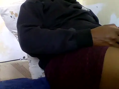 Snapshot of Hot-zeenah chatting on November 2025 07:52:01 AM Hot-zeenah online show from November 2025 07:52:01 AM