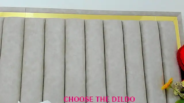 FreyaMoller online show from September 2025 06:46:01 PM