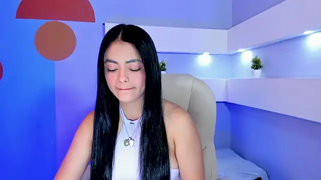 EmilyWalker11 online show from January 2025 04:21:01 AM