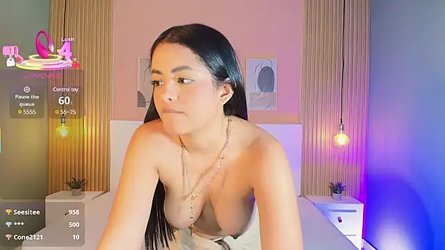 EmilyWalker11 online show from March 2025 04:10:01 AM