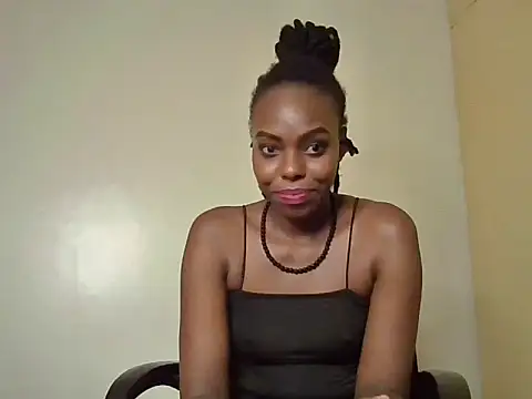 Snapshot of naughty_ebony-queen chatting on December 2024 03:31:02 PM naughty ebony-queen online show from December 2024 03:31:02 PM