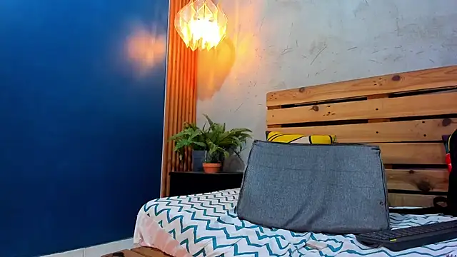 french sexx online show from January 2025 04:44:02 AM