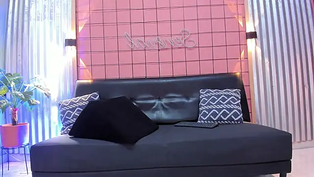 french sexx online show from January 2025 08:11:02 PM